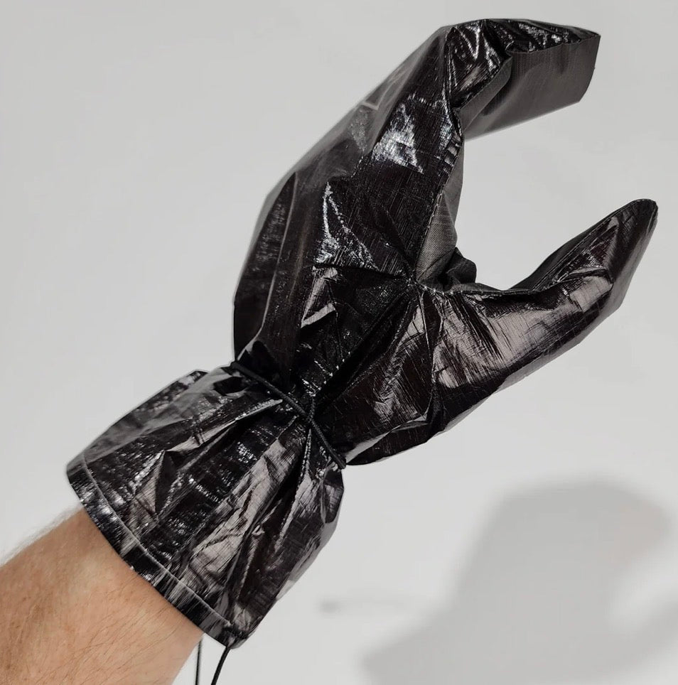 High Tail Designs Rain Mitt